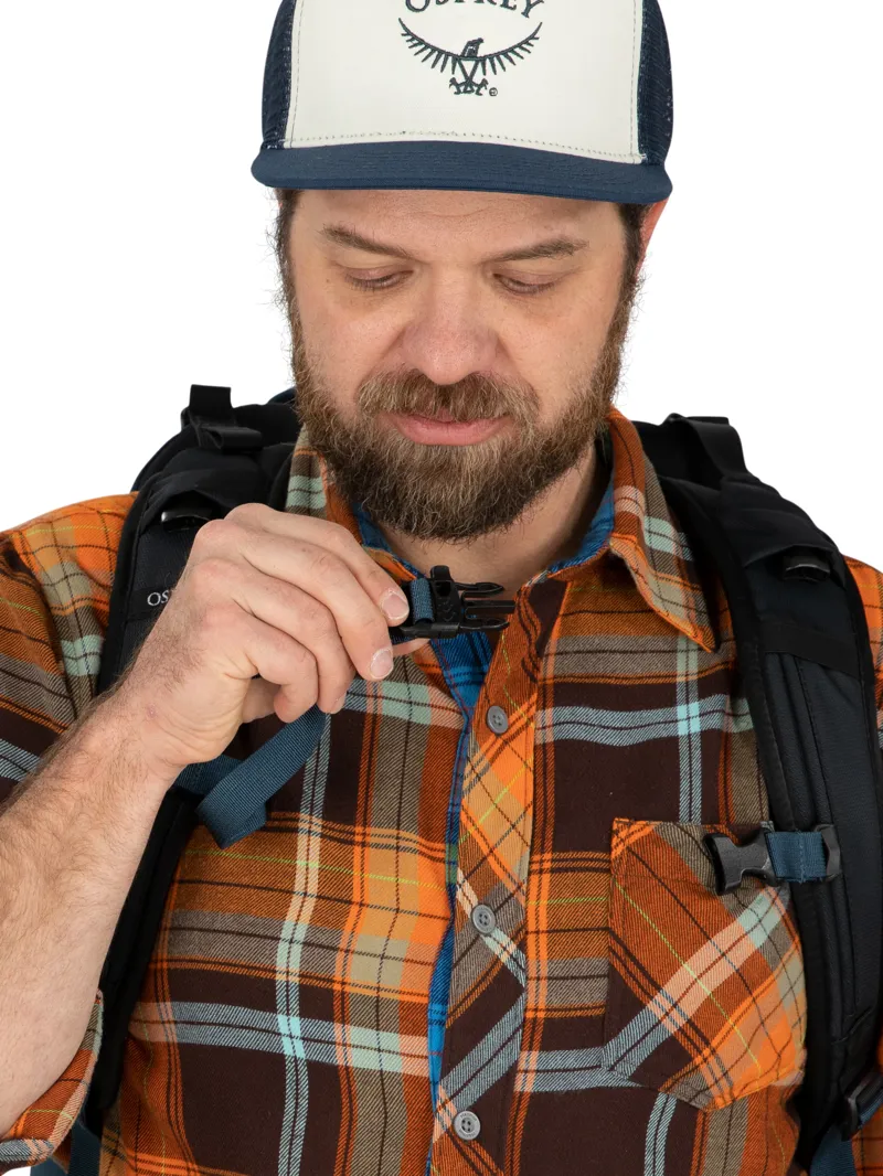 Osprey Farpoint 40 Muted Space Blue-7