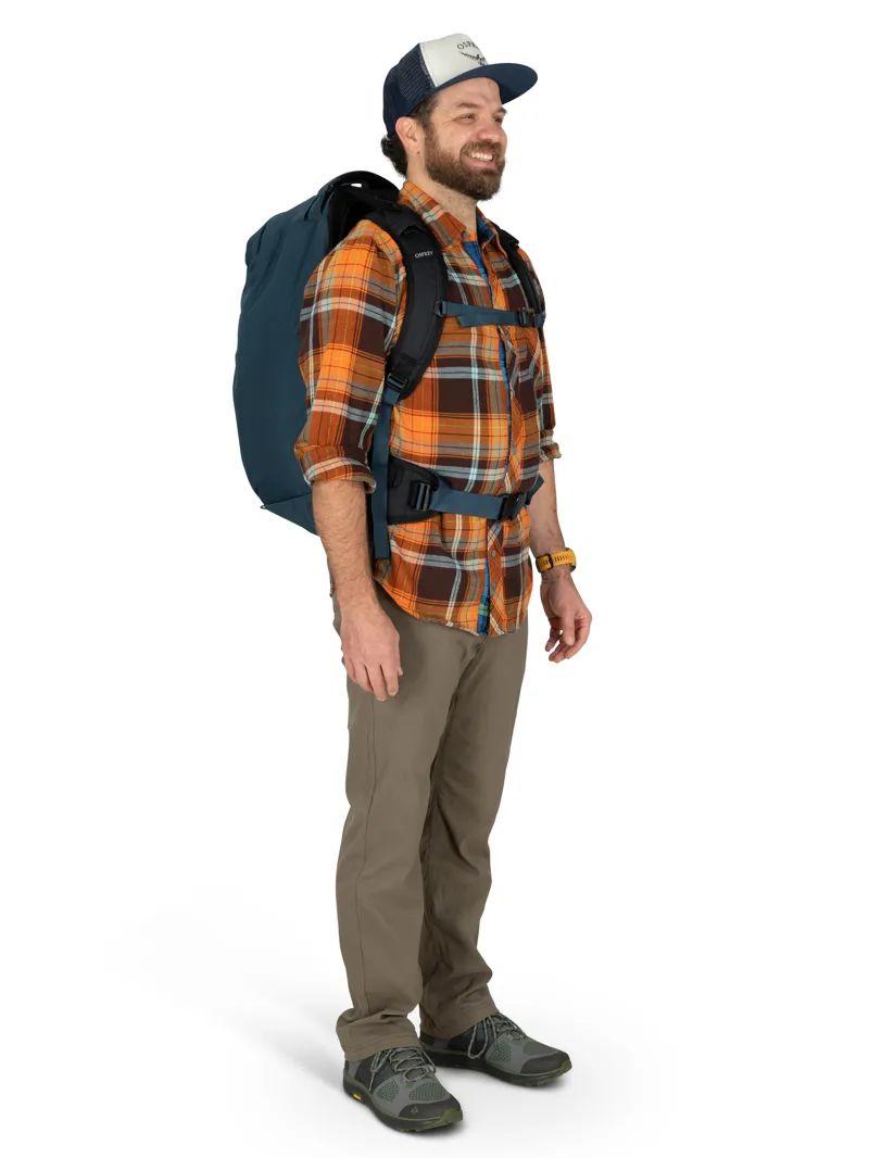 Osprey Farpoint 40 Muted Space Blue-9