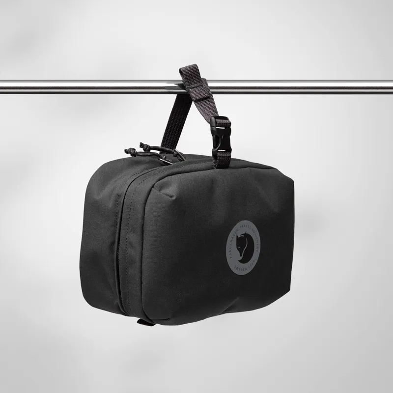 Fjallraven Farden Necessity Bag Coal-3