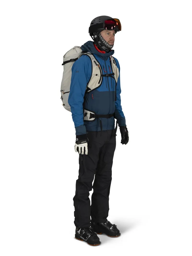 Osprey Firn 28 Sandy Grey-2