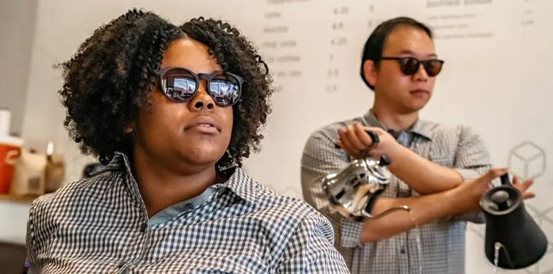 Goodr Circle G's Nine Dollar Pour Over-2