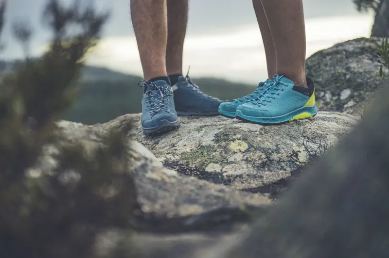 Hanwag Women's Coastrock Low ES Teal/Mint-7