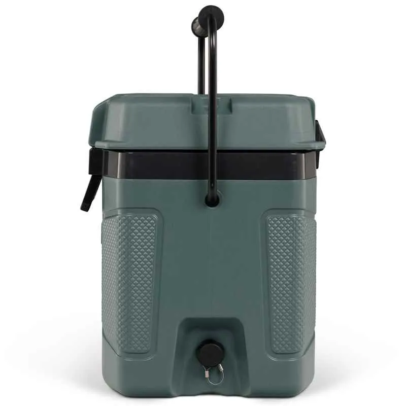 Igloo Trailmate 25QT Heavy-Duty Cooler Spruce-1