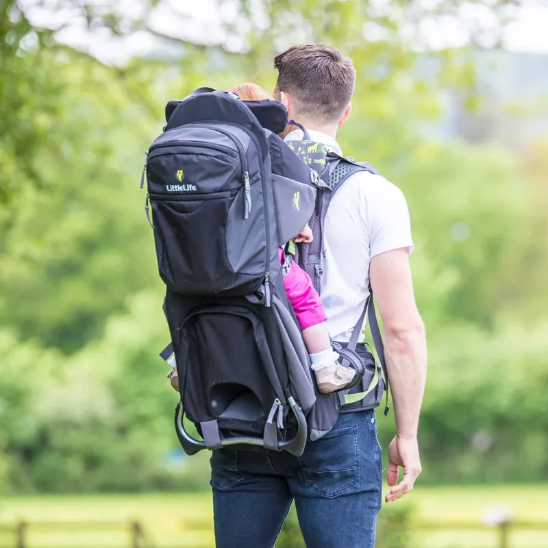 Littlelife Voyager S5 Child Carrier Black-9