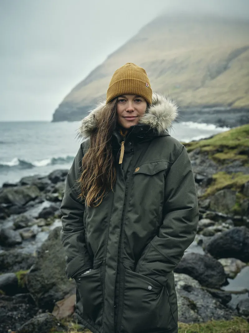 Fjallraven Womens Nuuk Parka Port-12