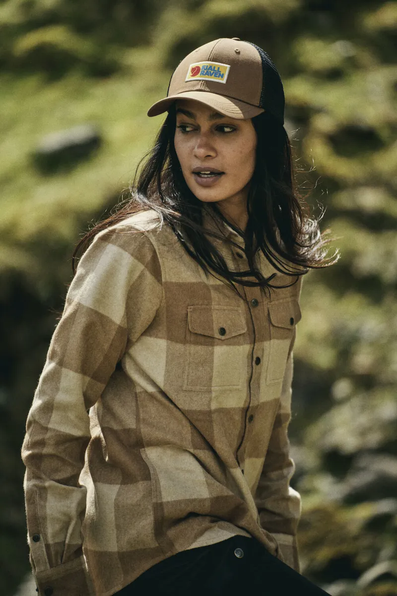 Fjallraven Womens Canada Shirt Autumn Leaf/Bordeaux Red-8