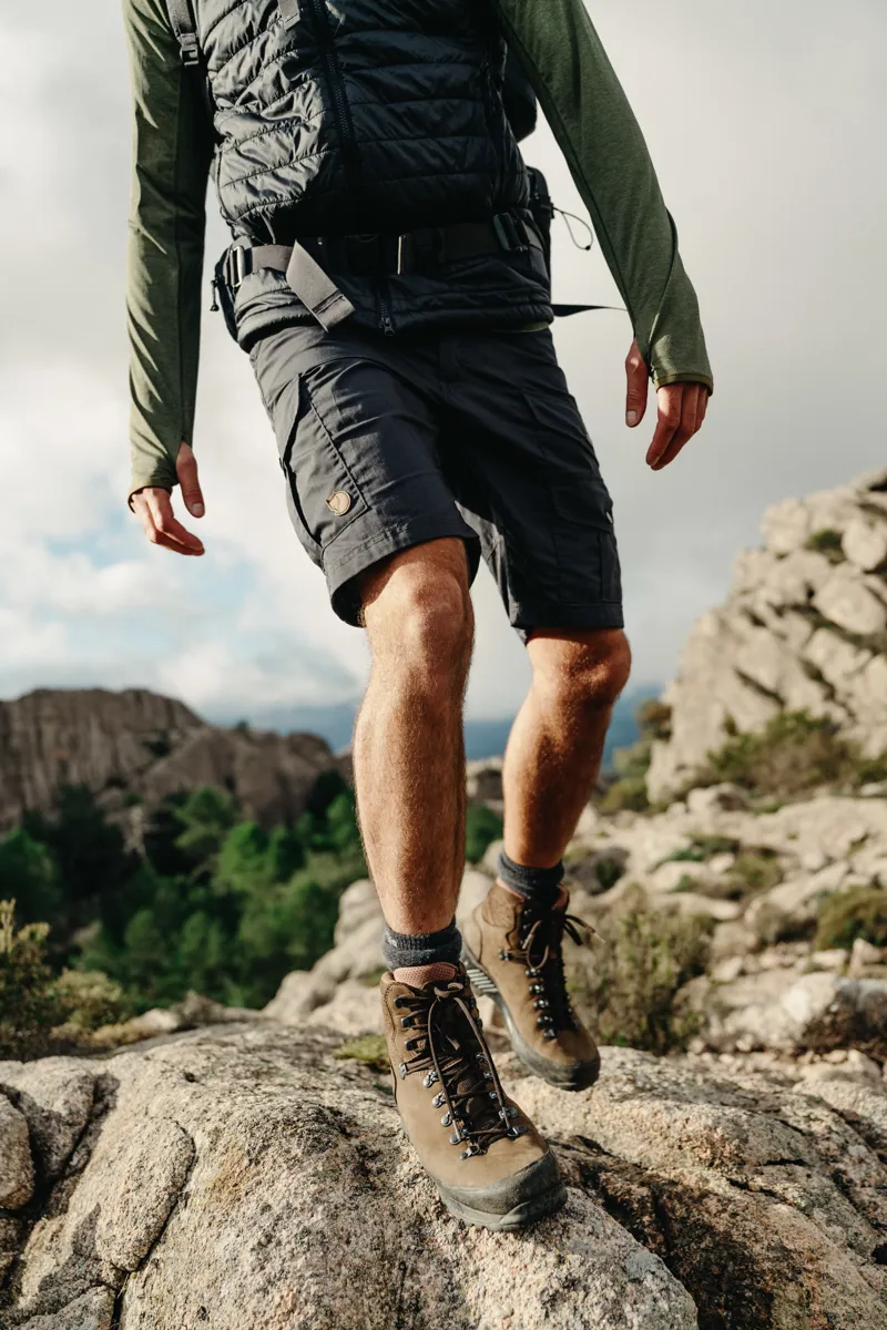 Fjallraven Mens Vidda Pro Lite Shorts Dark Grey-8