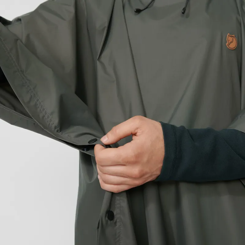 Fjallraven Poncho Graphite-6