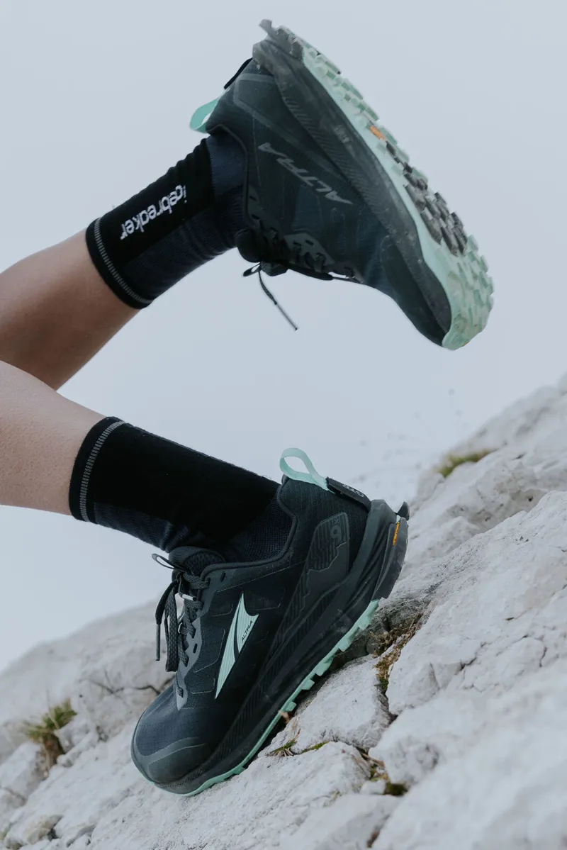 Altra Men's Lone Peak 9+ Trail Shoes Blue-12