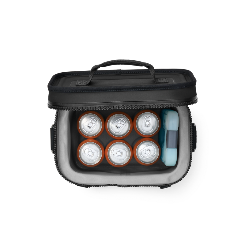 YETI Hopper Flip 8 Soft Cooler Black-6