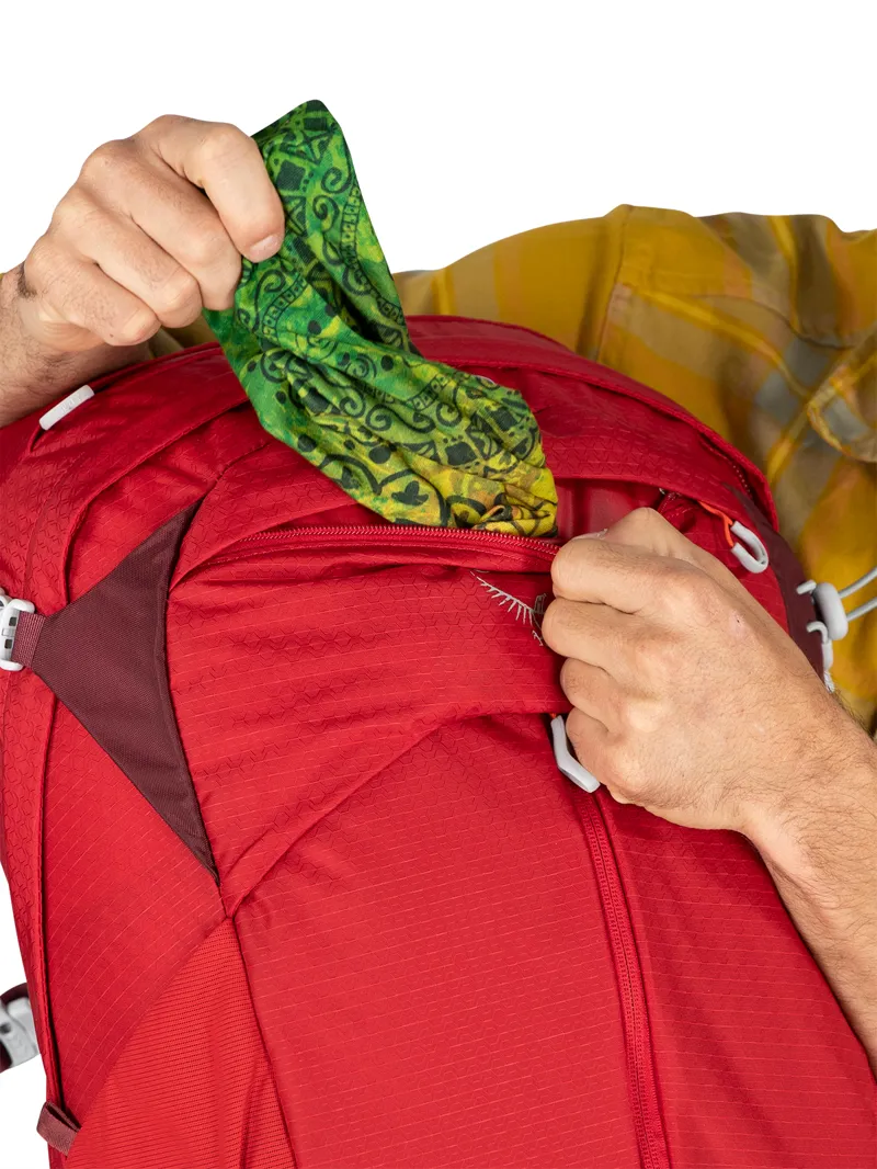 Osprey Stratos 34 Poinsettia Red-8