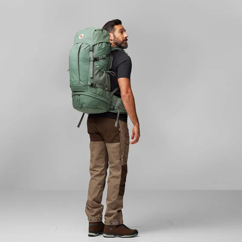 Fjallraven Abisko Trek 48 Black-5
