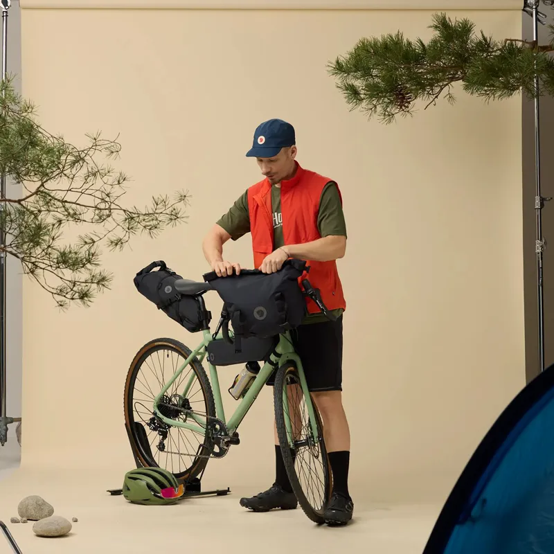 Fjallraven Hoja Handlebar Rolltop Black-3