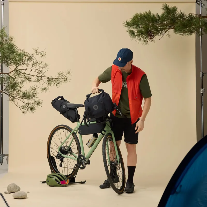 Fjallraven Hoja Handlebar Rolltop Black-2