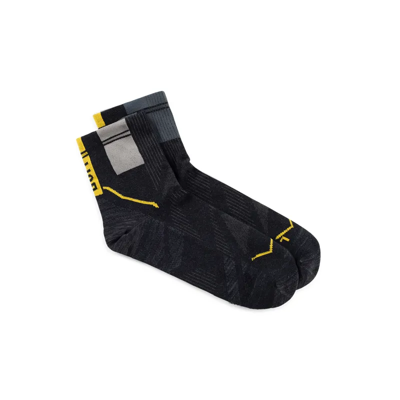 BUFF Coolnet Quarter Graphite-1