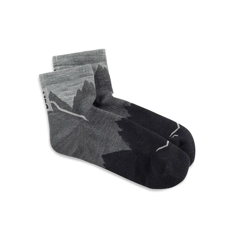 BUFF Lightweight Merino Wool Quarter Black-2