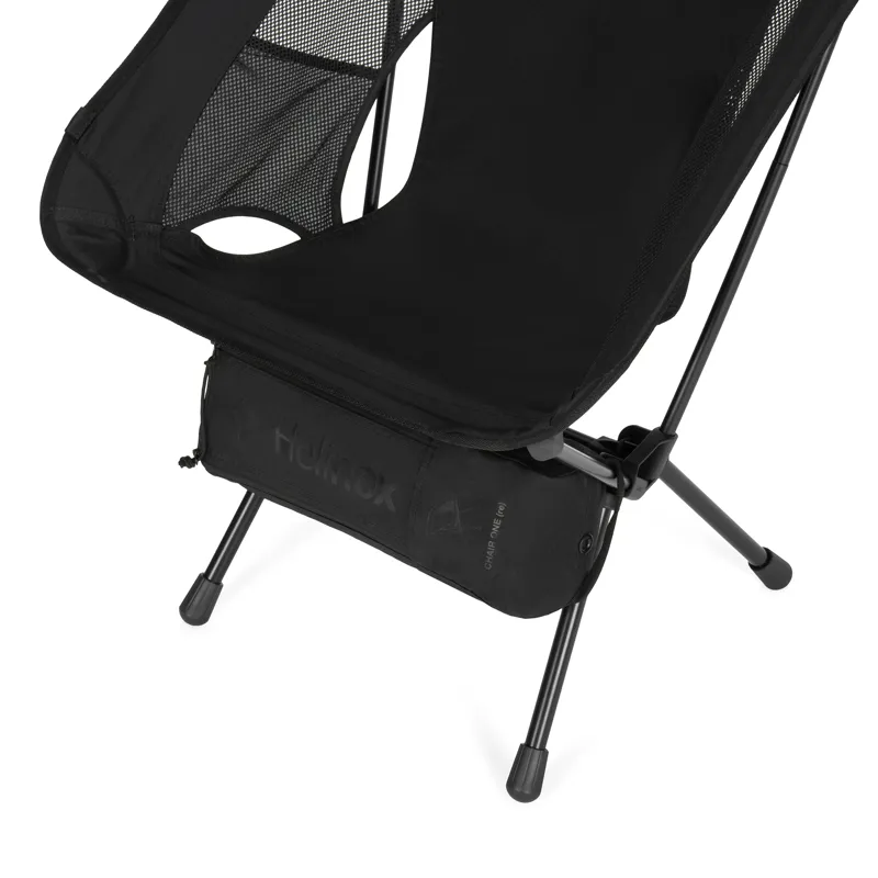 Helinox Chair One re Blackout Edition-9
