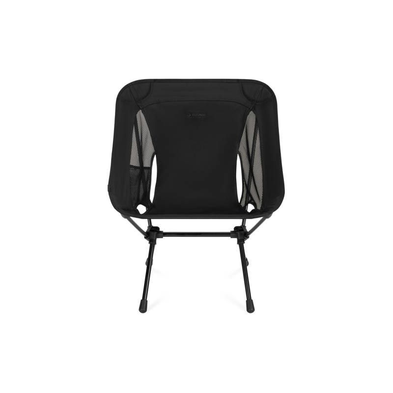 Helinox Chair One re Blackout Edition-1