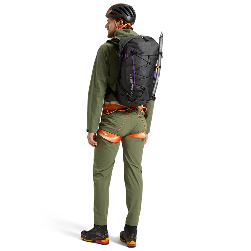 La Sportiva Challenger 28 Climbing Backpack M/L-11