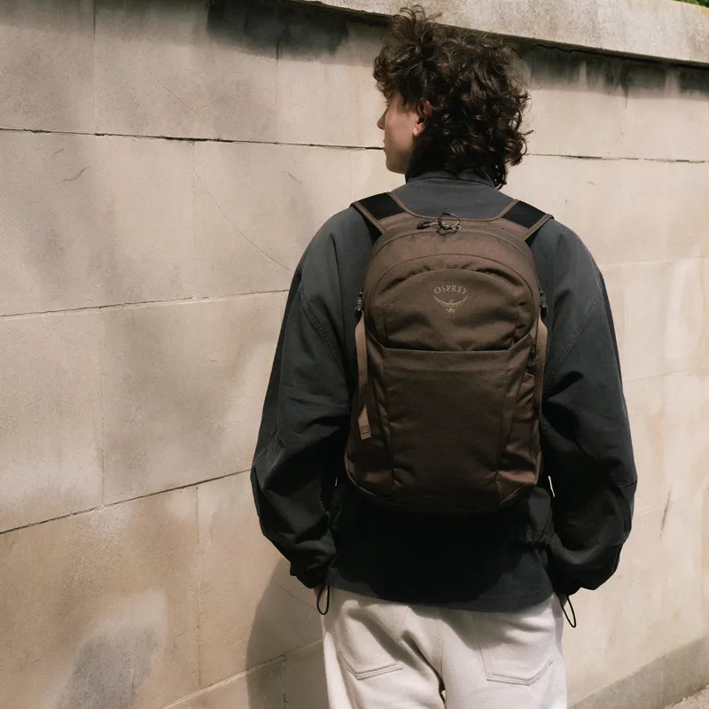Osprey Daylite Plus Driftshade 20L Backpack Truffle Brown-10