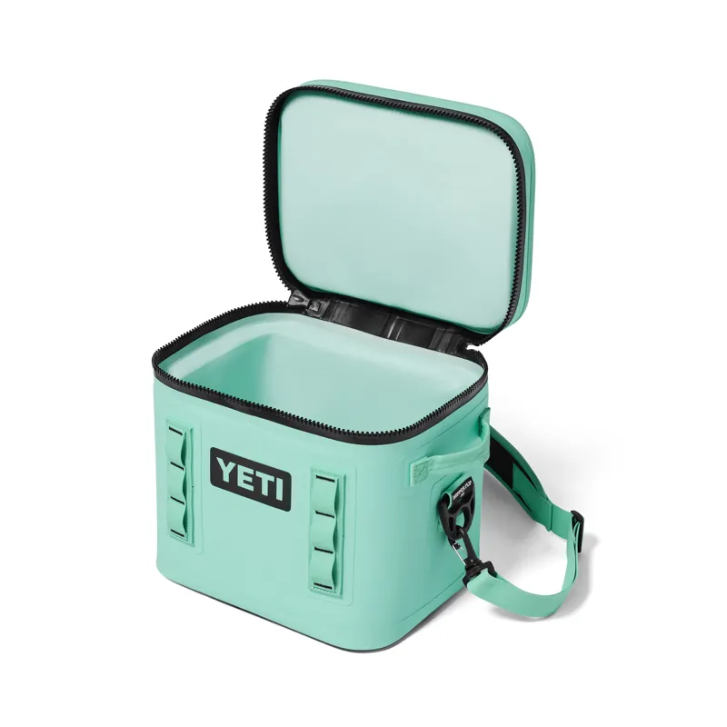 YETI Hopper Flip 12 Soft Cooler Seafoam-4