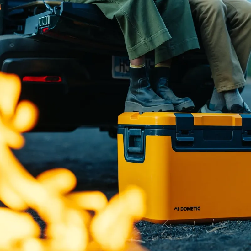 Dometic Recon Medium 41L Coolbox Glow-3