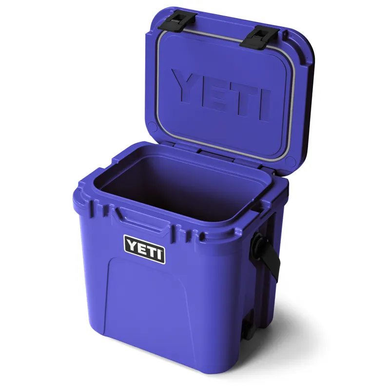 YETI Roadie 24 2.0 Cooler Ultramarine Violet-3