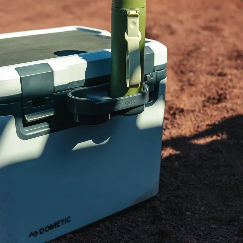 Dometic Recon Cup Holder-4