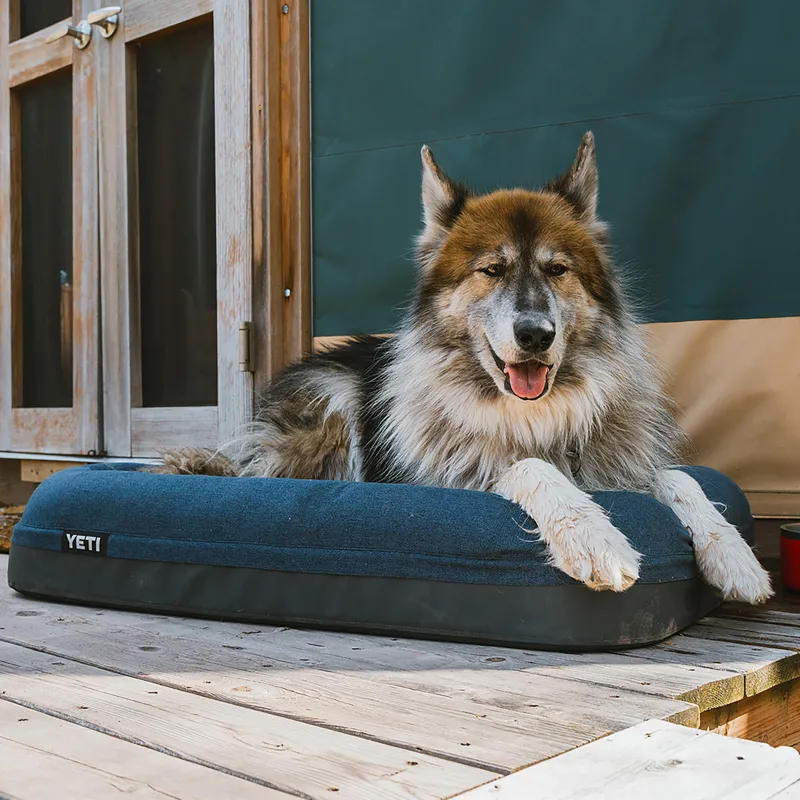 YETI Boomer Dog Bed Large Navy -7