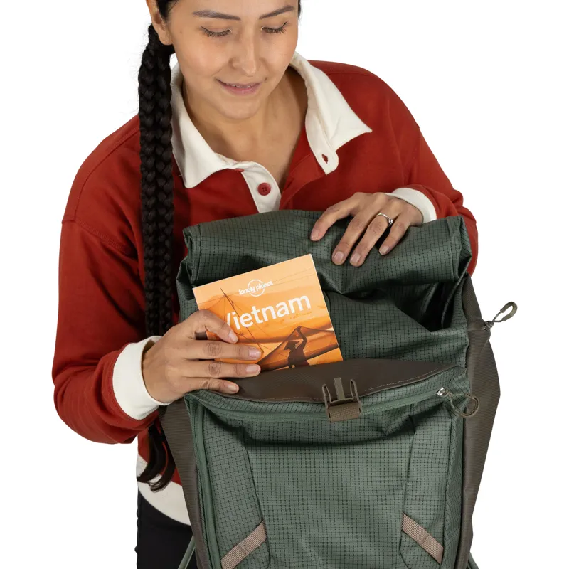 Osprey Transporter Roll Top Backpack Mystery White / Burgundy-9
