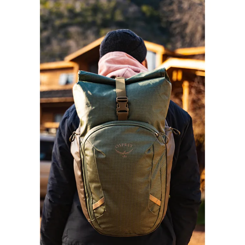 Osprey Transporter Roll Top Backpack Pine Leaf-10