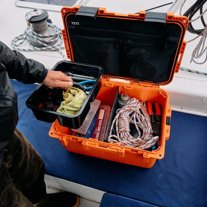 YETI LoadOut GoBox 30 King Crab Orange Camp Box-8