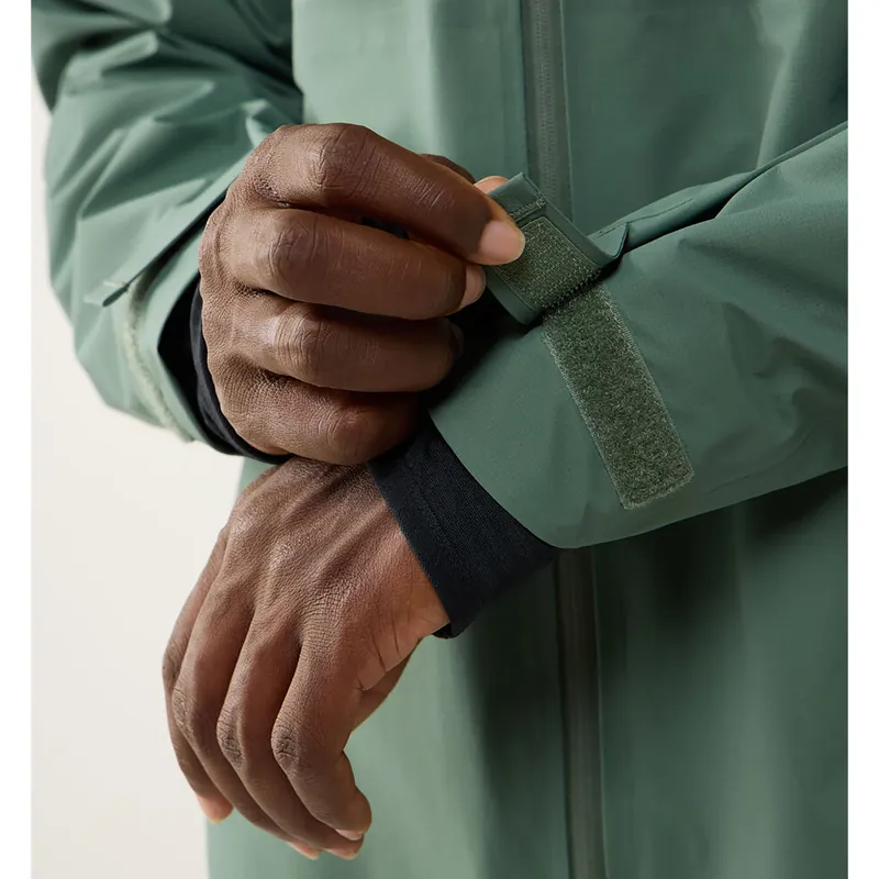 Haglofs Men's L.I.M Airak GTX Jacket Chlorophyll Green-6