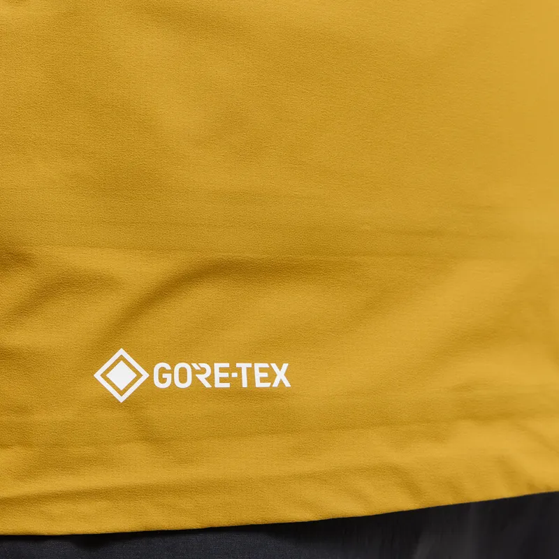 Haglofs Mens L.I.M Airak GTX JKT Clay Yellow-6