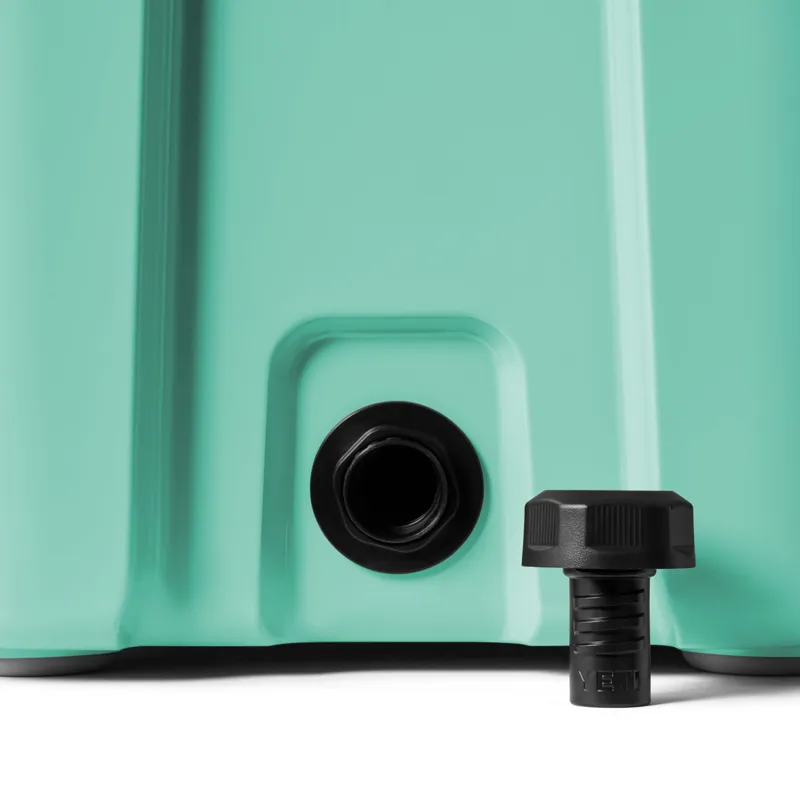 YETI Roadie 24 2.0 Hard Cooler Seafoam-5