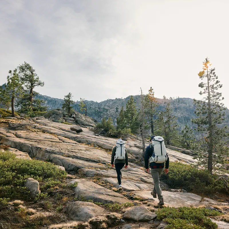 YETI Skala Backpack 32 New Navy-6