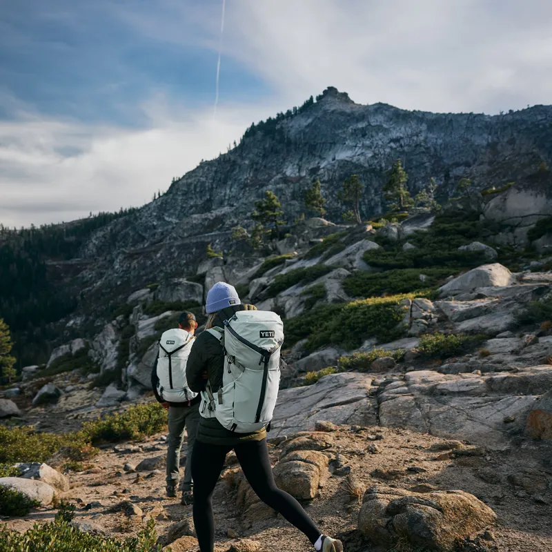 YETI Skala Backpack 32 New Navy-4