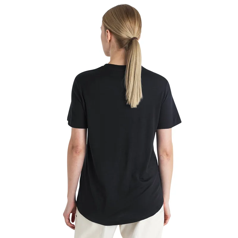 Icebreaker Womens 150 Tech Lite III SS Relax Tee Black-3