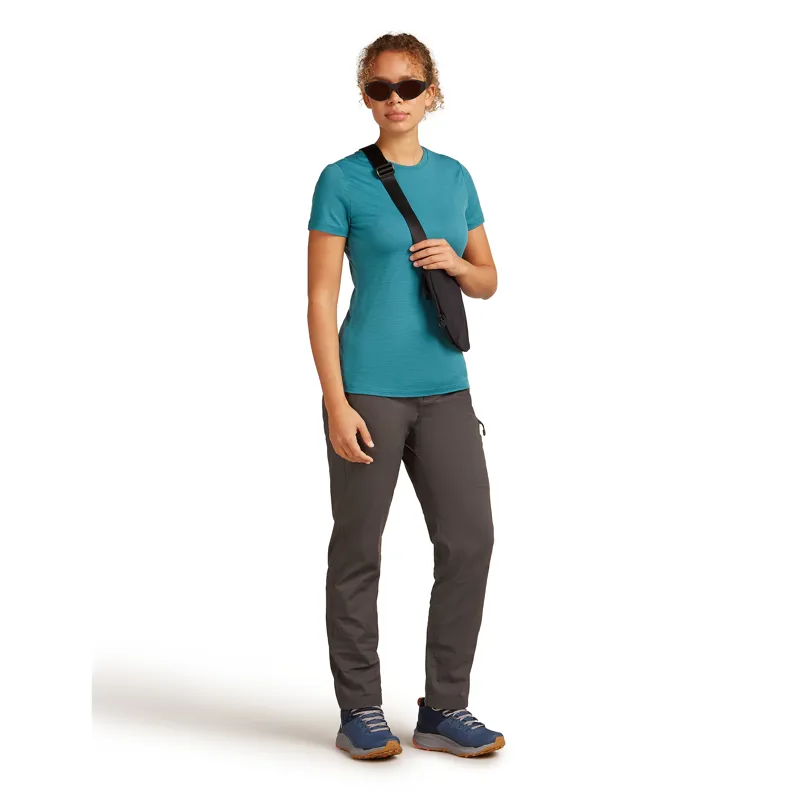 Icebreaker Women's 150 Tech Lite III SS T Topaz-5