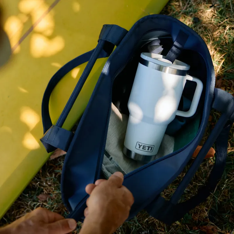 YETI Rambler 20oz Travel Mug Pampa Green-4