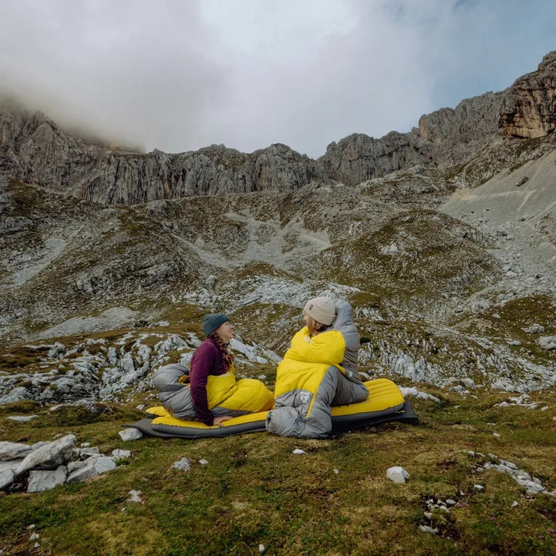 Rab Women's Neutrino -6C / 20F Sleeping Bag - Regular - Left Zip Zinc/ Pollen-8