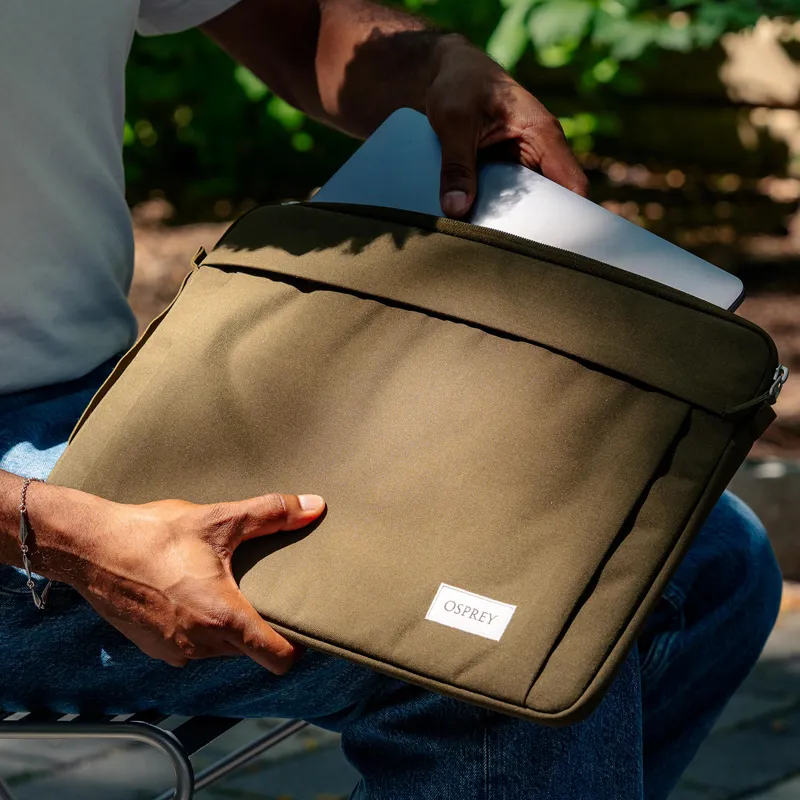 Osprey Arcane Laptop Sleeve 16in Black-4