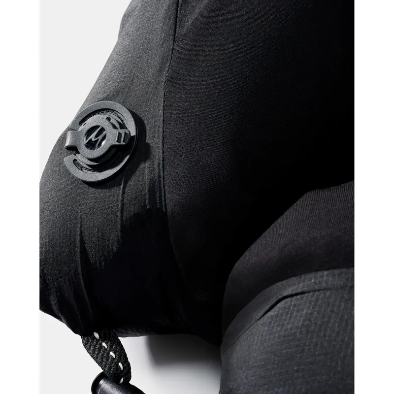 Matador Blackout Travel Pillow Black-4