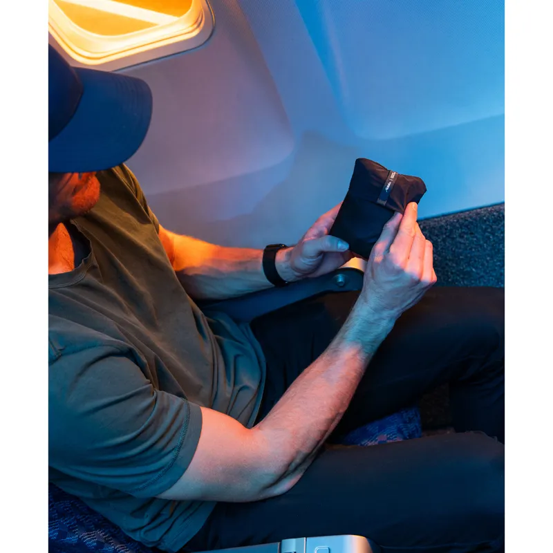 Matador Blackout Travel Pillow Black-7