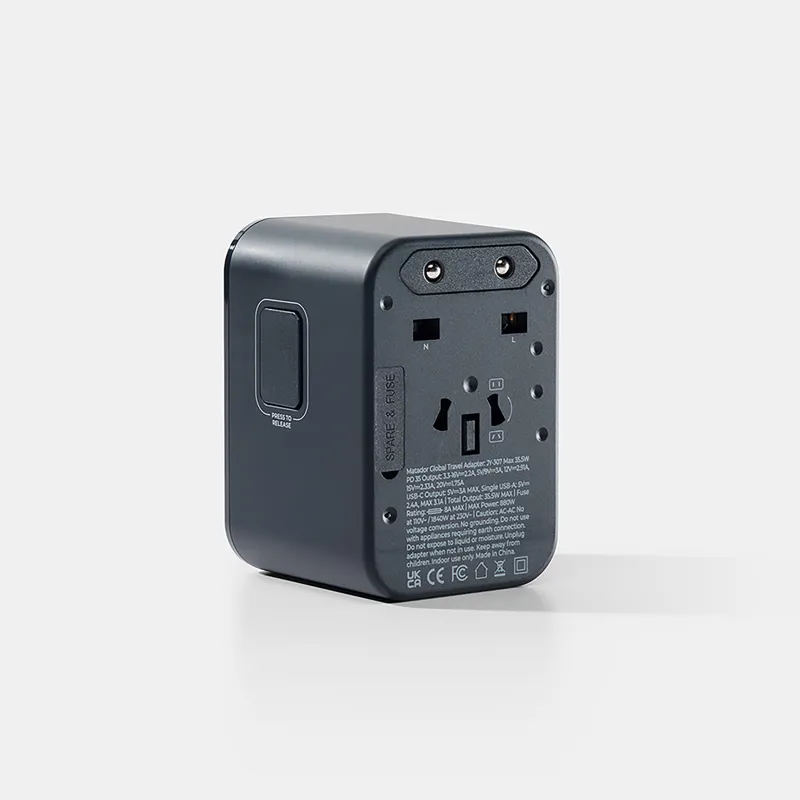 Matador Global Travel Adapter Black-1