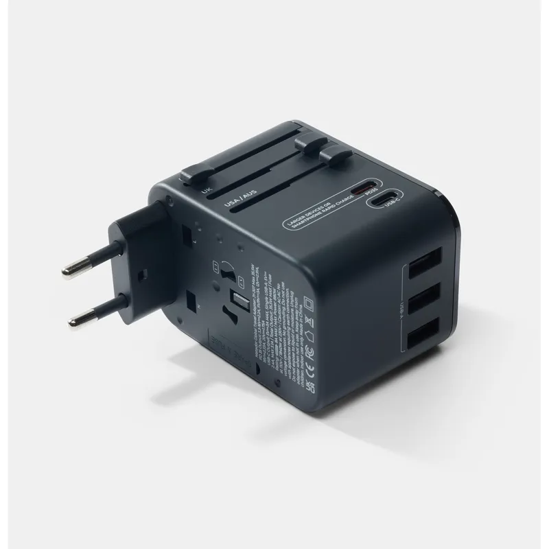 Matador Global Travel Adapter Black-2