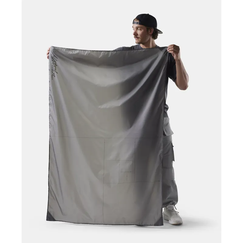 Matador Pocket Blanket 4.0 Black -1