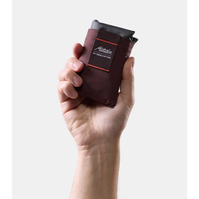 Matador Pocket Blanket 4.0 Garnet-1