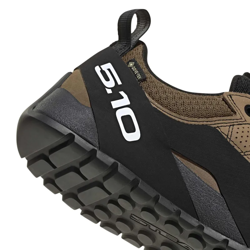 Five Ten Men's Guidetennie Pro GTX Aproach Shoes Brown / White-10