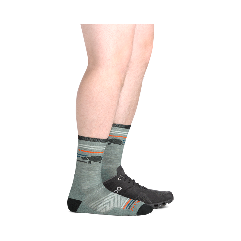 Darn Tough Men's Pacer Micro Crew Ultra-Lightweight Socks with Cushion Seafoam-3